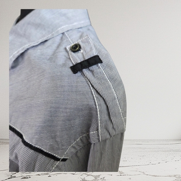 Roar Enough Excuses Men's Gray and Black Casual Button-Down Shirt Size L - Picture 3 of 15